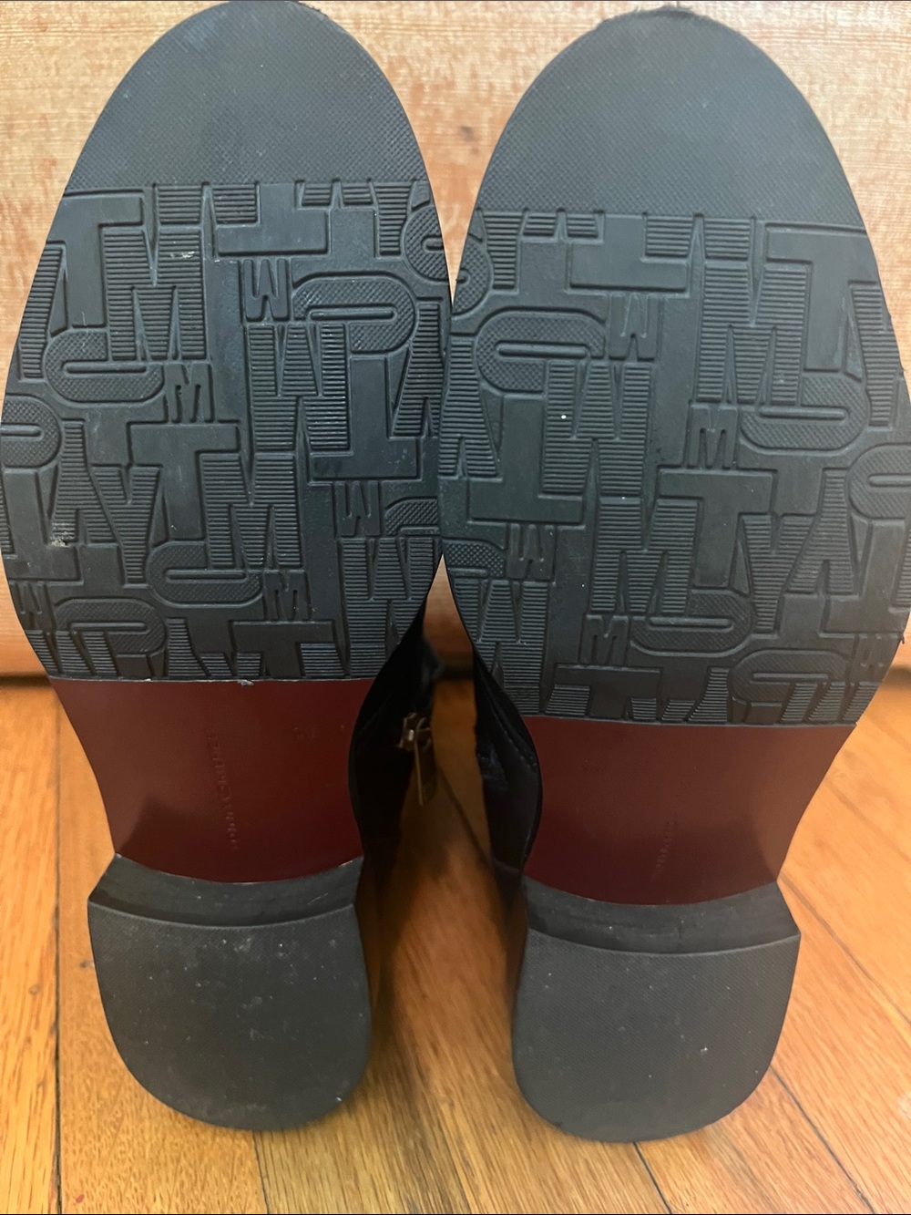 Tommy Hilfiger Black Leather Double-Buckle Ankle Boots Excellent Condition! - Picture 5 of 8